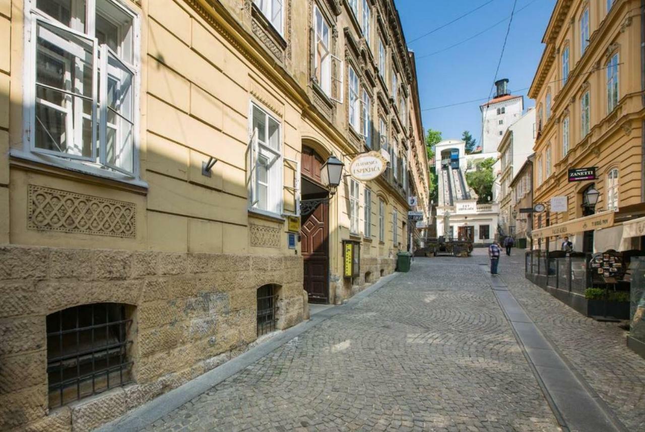 Bastinica Superior Apartment, Old Town In City Center Zagreb Eksteriør bilde